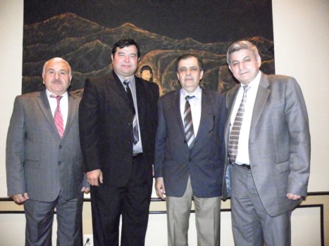 Суратда: Ботир Норбоев, Баҳодир Чориев, Жаҳонгир Маматов ва Абдуфаттоҳ Маннопов (Вашингтон, 2014)